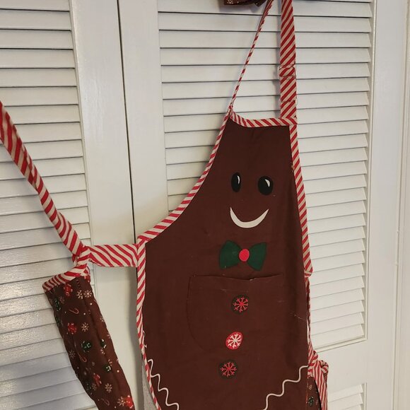 Livarno Home Children's Set 4-Piece Gingerbread Apron Set - Picture 2 of 4